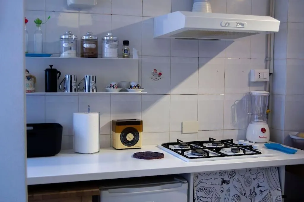 Little & Pretty House In Rome Apartment Italy